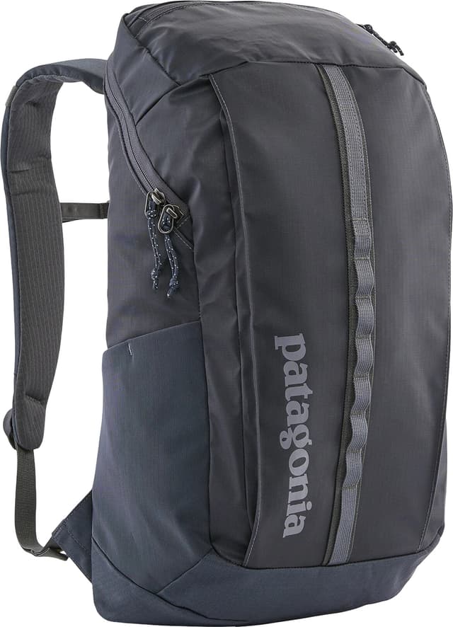 Patagonia Black Hole Daypack 25L | Altitude Sports