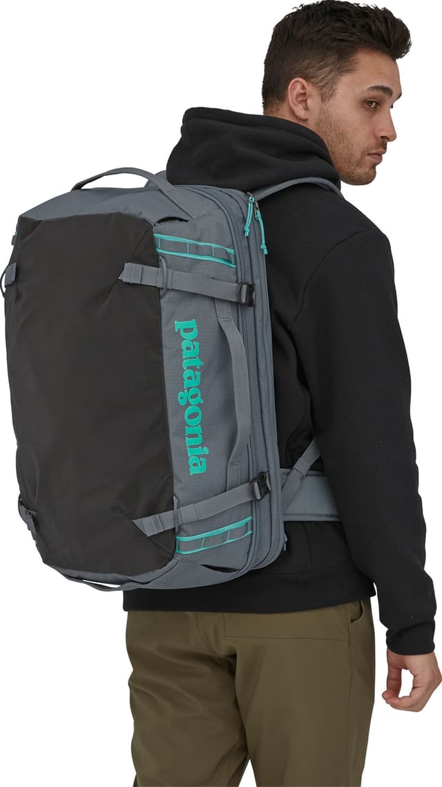 Patagonia Black Hole MLC Convertible Suitcase 45L | The Last Hunt