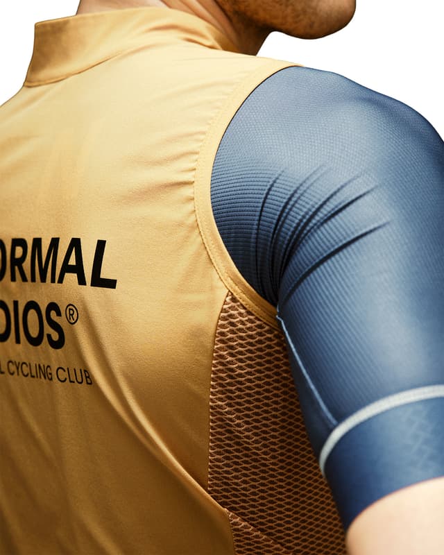 Pas Normal Studios Mechanism Stow Away Gilet - Men's | Altitude Sports