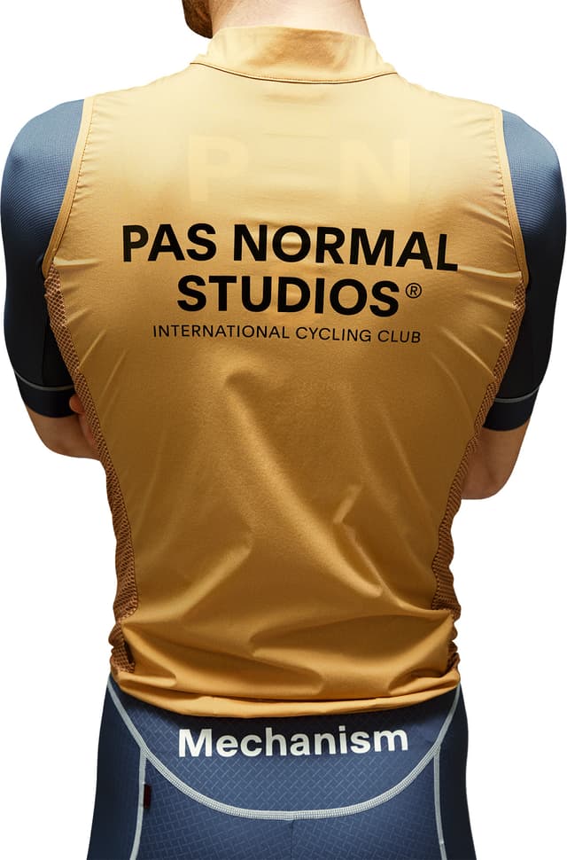 Pas Normal Studios Mechanism Stow Away Gilet - Men's | Altitude Sports