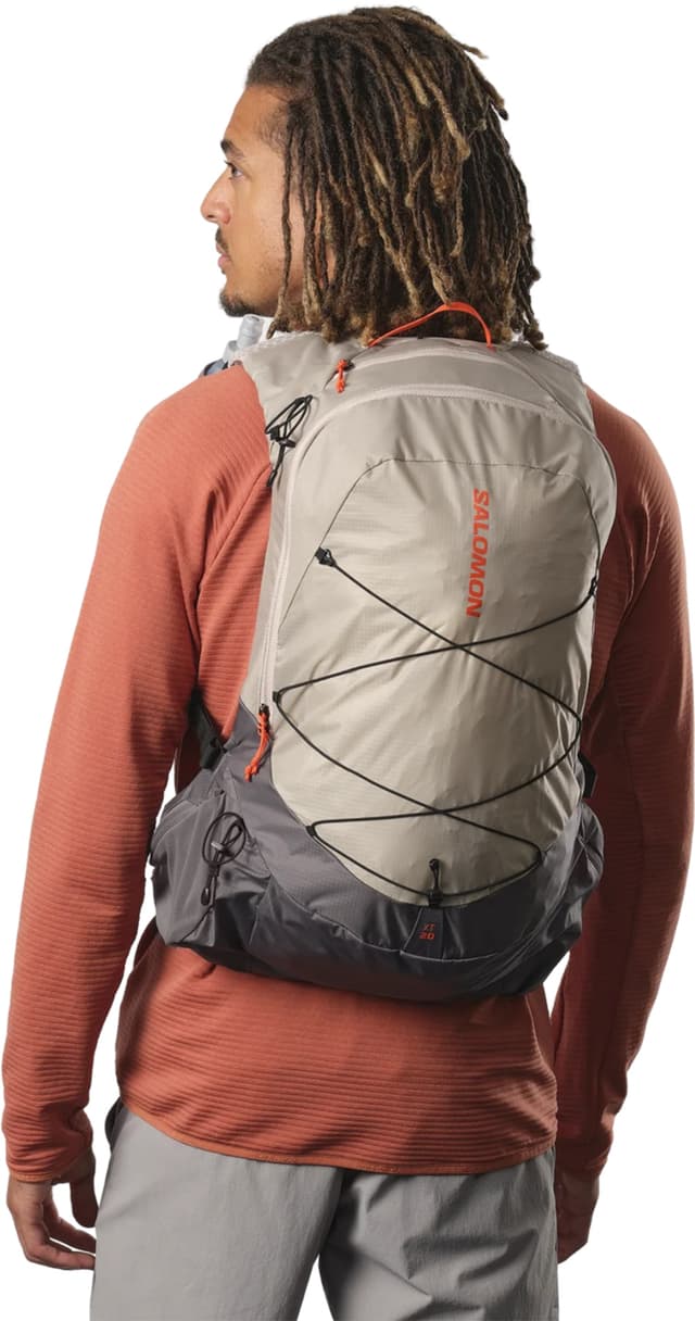 Salomon XT Hiking Bag 20L | Altitude Sports