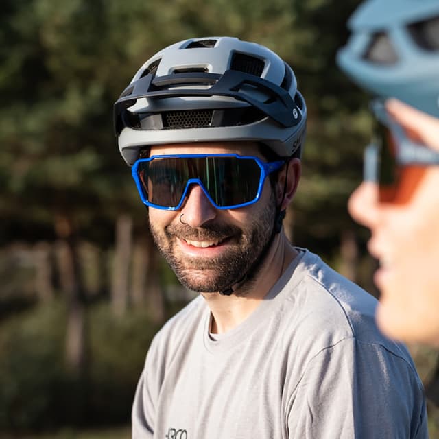 新品未使用品 SMITH SHIFT XL MAG Aurora/Dew Smith Optics Shift XL MAG Sunglasses | The Last Hunt