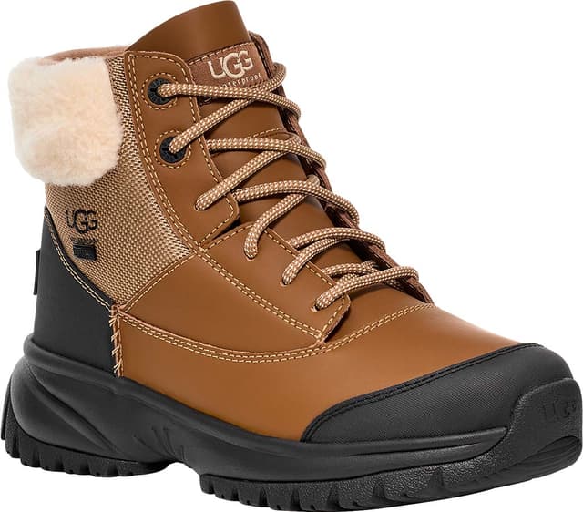 UGG Yose Fluff V2 Boots - Women's | Altitude Sports