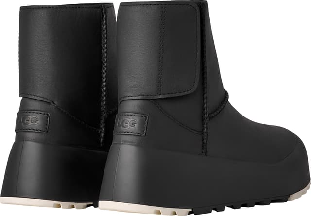 UGG Classic StreetScape Leather Boots - Women's | Altitude Sports