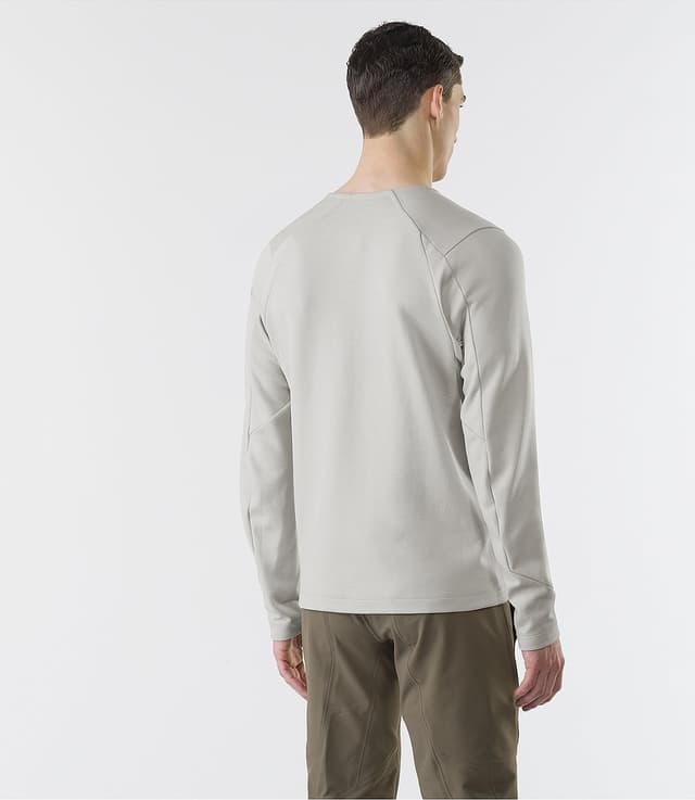 Veilance Graph Sweater - Men's | Altitude Sports